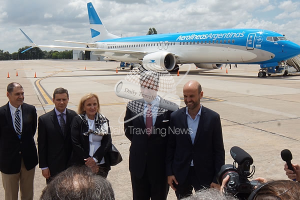 -Aerolneas Argentinas recibe de Boeing su primer 737-800 MAX 8-