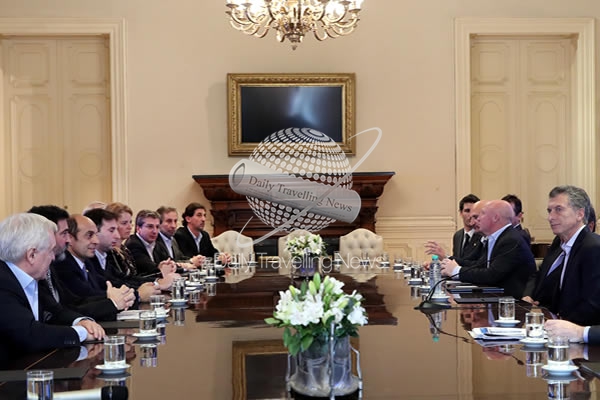 -Presidente Macri se rene con presidentes del centro de ski Argentina-