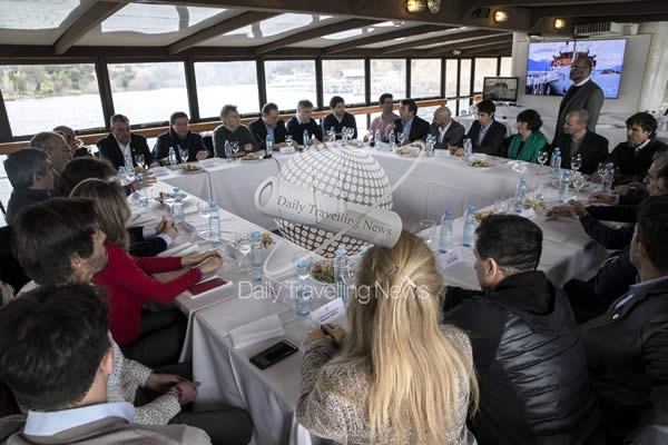 -Presidente Mauricio Macri reunido con autoridades de turismo Bariloche -