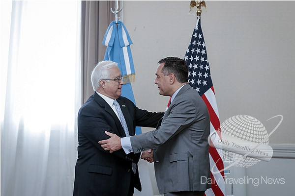 -Acuerdo entre Argentina y Estados Unidos para promover el intercambio educacional-