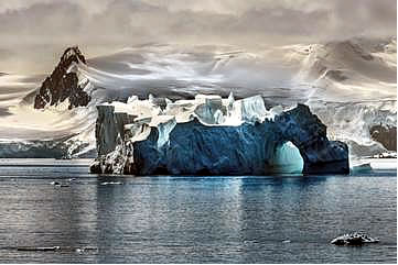 2020-12-10-Silversea-Steve-McCurry-Antartida