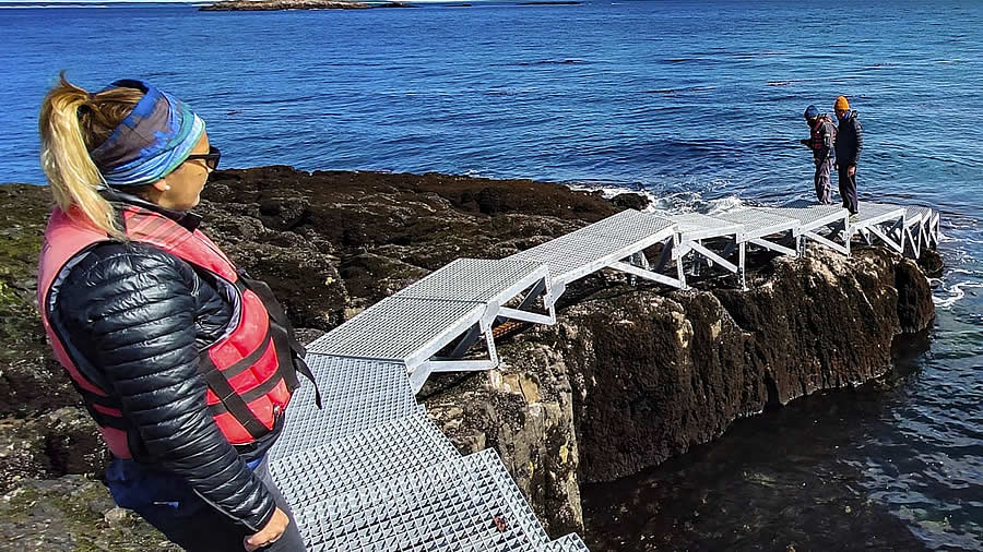 El Parque Marino de Isla Pingüino ya cuenta con pasarelas de acceso