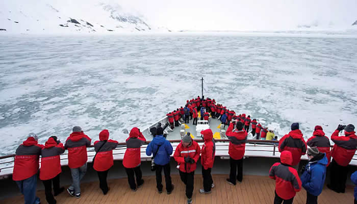 Silversea lidera el regreso de las expediciones de lujo a la Antártida