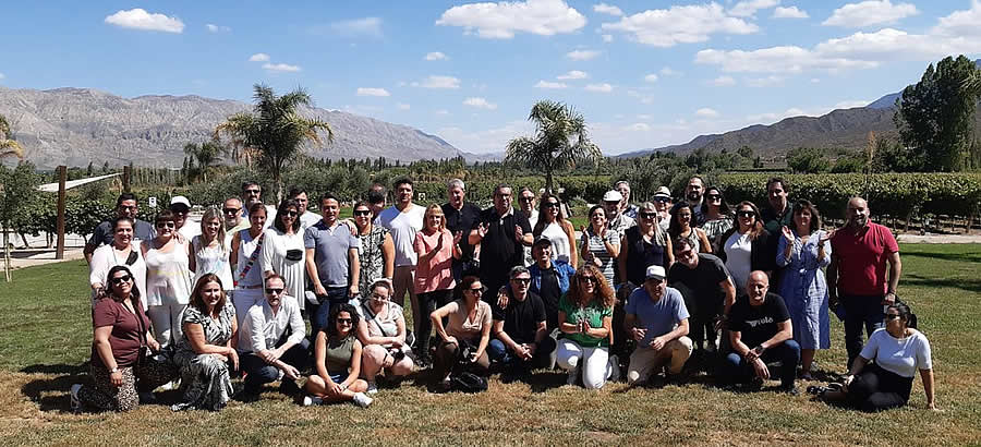 Una delegación de 40 integrantes realizó un recorrido cultural y conoció los sabores de la Ruta del Vino sanjuanino
