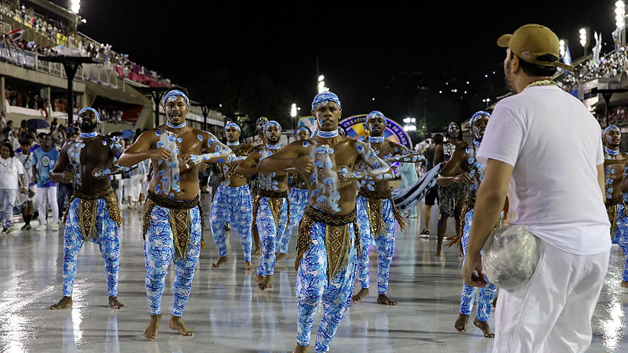 Río de Janeiro celebra desde hoy su Carnaval más atípico