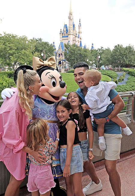 Radamel Falcao y su familia disfrutan de La Celebración más Mágica del Mundo en Walt Disney World Resort
