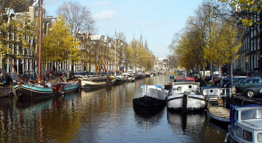 Amsterdam como puerta de entrada a Europa, Africa y Medio Oriente