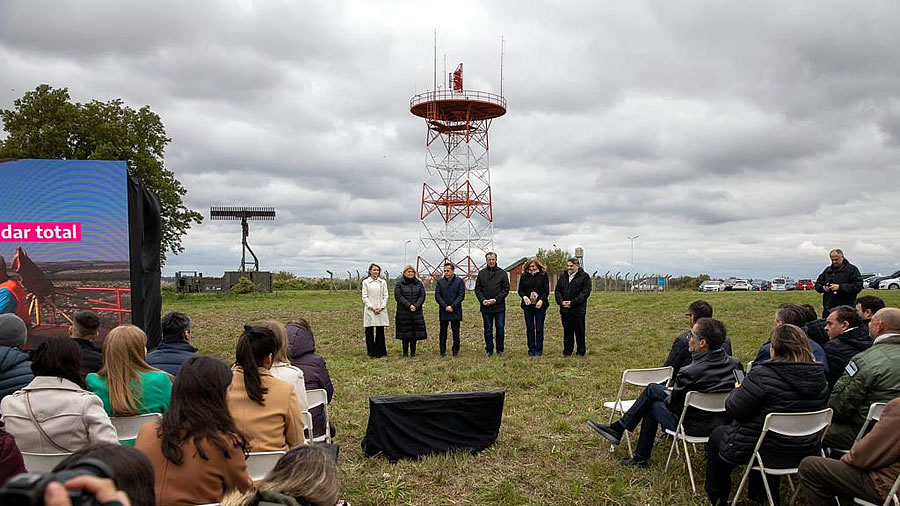 El Aeropuerto de Paraná ya cuenta con un moderno radar secundario de vigilancia