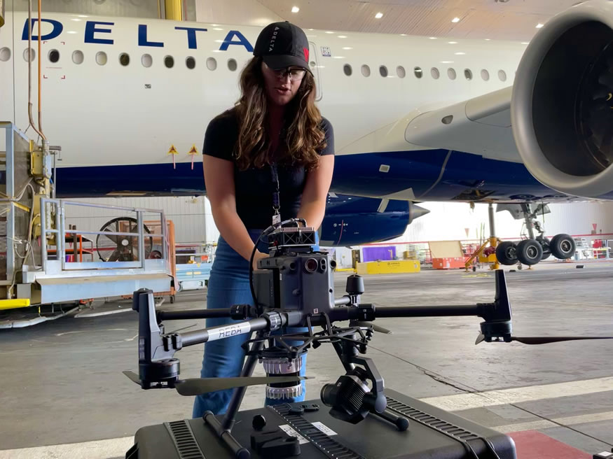 Delta cuenta la historia de una ingeniera que trabaja en tecnología de drones