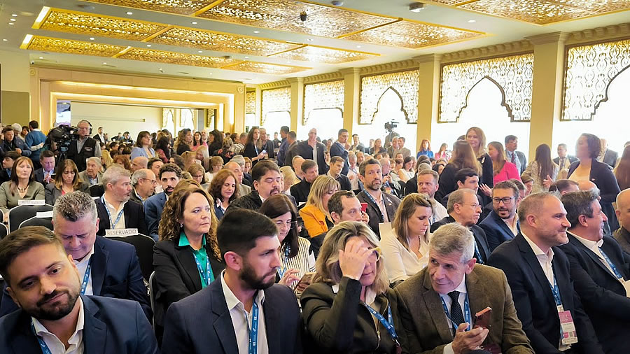 Con más de 1100 inscriptos arrancó el 49° Congreso de Agentes de Viajes FAEVYT en Puerto Madryn 