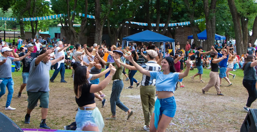 Jun&iacute;n festeja la Gran Fiesta Criolla en Agustina