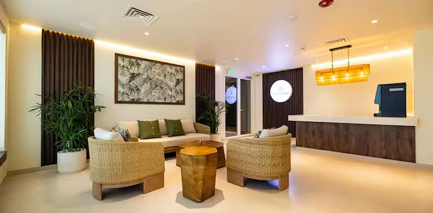 Embassy Suites Aruba present&oacute; su nuevo spa y reforz&oacute; su propuesta familiar en FIT 2026