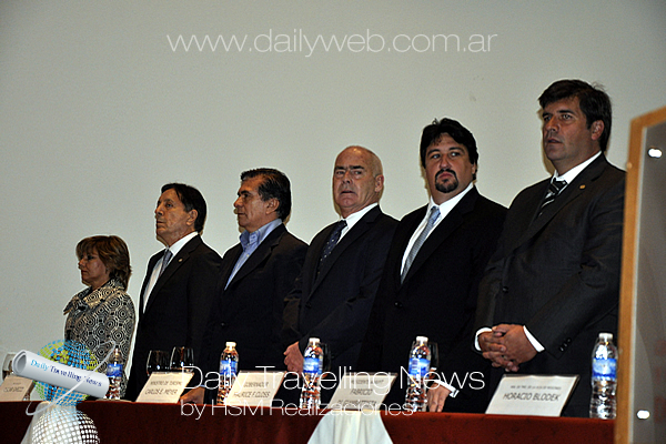 -Acto de apertura del XXXIX Congreso Argentino de Agentes de Viajes en Iguazú-