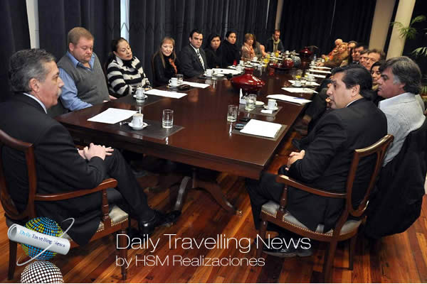 -Se firmó el acta compromiso para la formación de Foro Empresarial de Turismo de Reuniones (FETUR).-