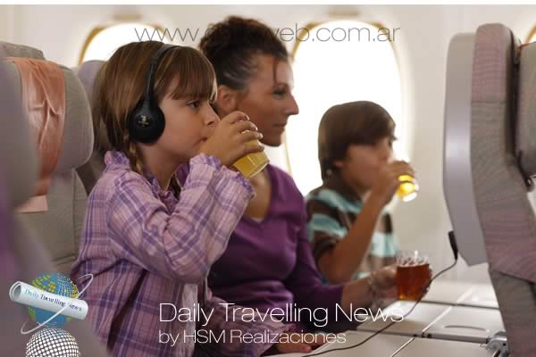 -Emirates ofrece a sus pasajeros más jóvenes un sinfín de buenos motivos para disfrutar del viaje.-