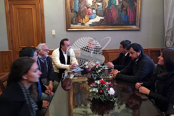 -El Ministro de Turismo junto al Gobernador de Jujuy y autoridades-