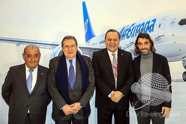 -Gustavo Santos junto a autoridades de Aerolíneas Argentinas y Air Europa-