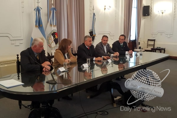 -Autoridades de FEHGRA y Gobierno de Jujuy firman acuerdo contra la informalidad-