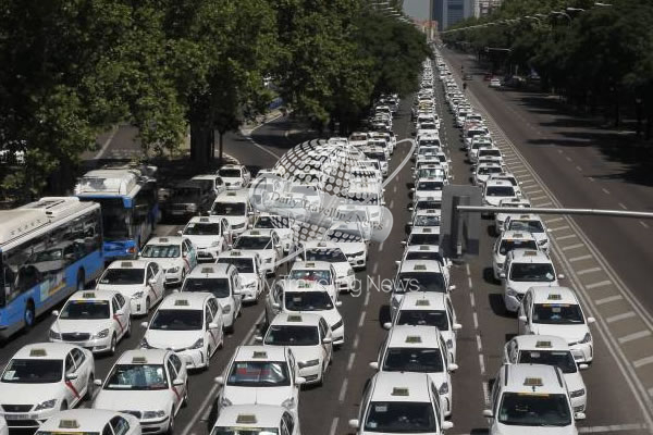 -Huelga de Taxis amenaza a FITUR -