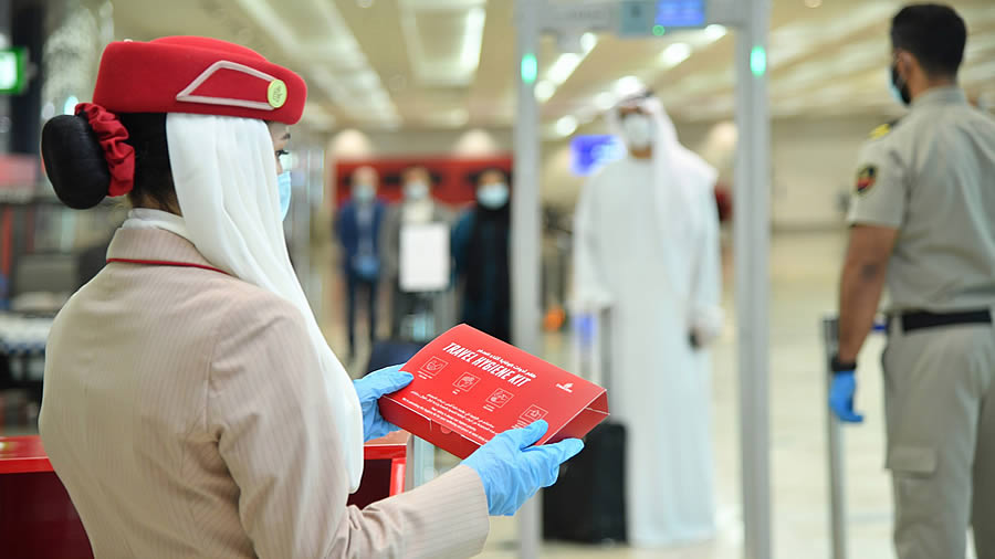 -Emirates reanuda sus vuelos regulares con amplias medidas de seguridad-
