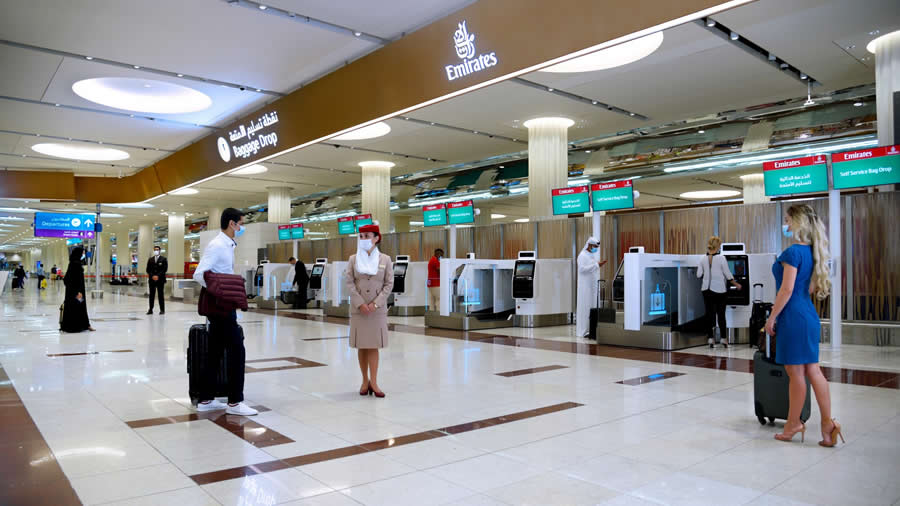 -Emirates introduce kioscos de facturación automática y entrega de equipaje-