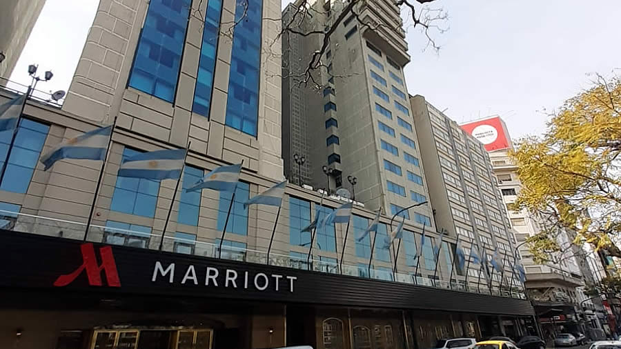 -Se inaugura Buenos Aires Marriott Hotel-