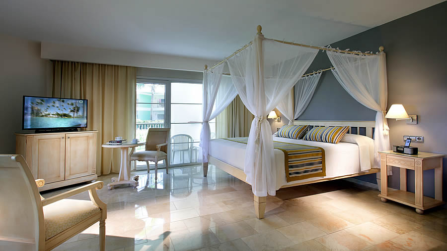 -Palladium Hotel Group reinicia actividades en Punta Cana - -