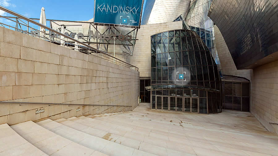 -Museo Guggenheim Bilbao - visita virtual 360º a la exposición de Kandinsky -