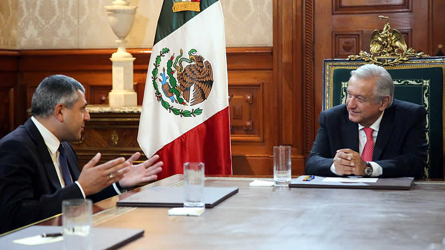 -El Secretario General de la OMT se embarcó en una primera visita oficial a México.-