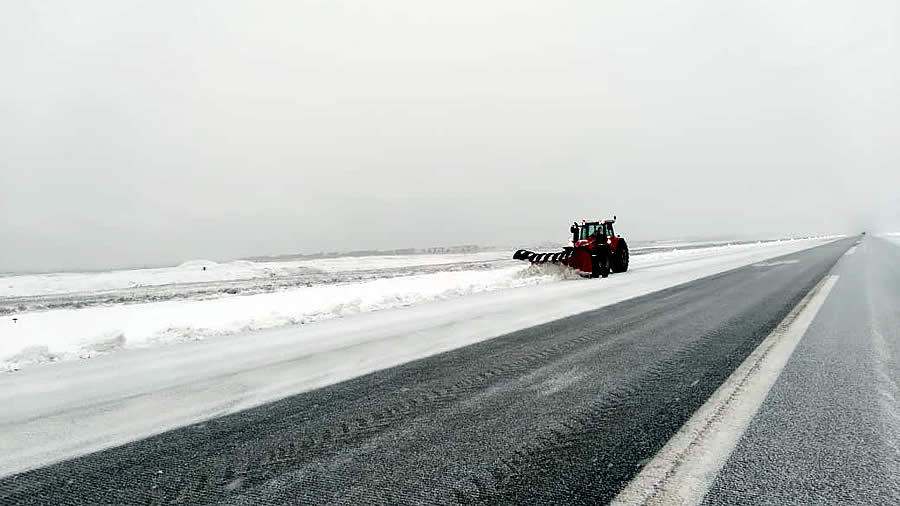 -Programa de control de hielo y nieve en los aeropuertos del sur-