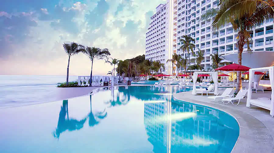 -Hilton inaugura tres lujosos resorts de playa en México-