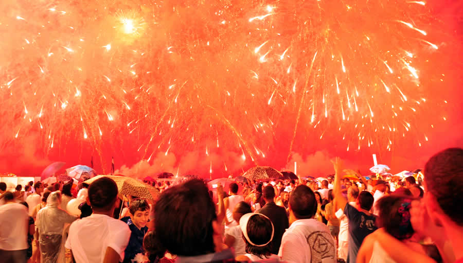 -Rio de Janeiro estima tener su Fiesta de Fin de Año con fuegos artificiales-