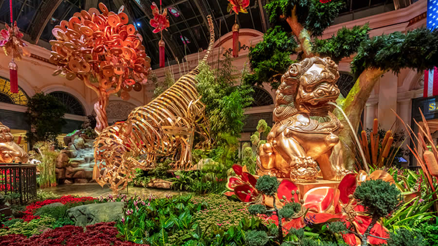 -El Año del Tigre en Bellagio Conservatory & Botanical Gardens-