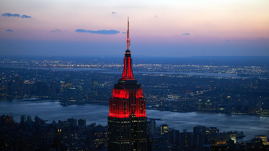 -Empire State Building se ilumina para celebrar el Año Lunar-