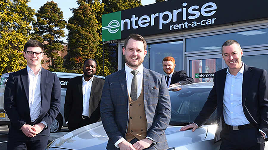 -Enterprise invierte en sus sucursales de la ciudad de Reading, Reino Unido-
