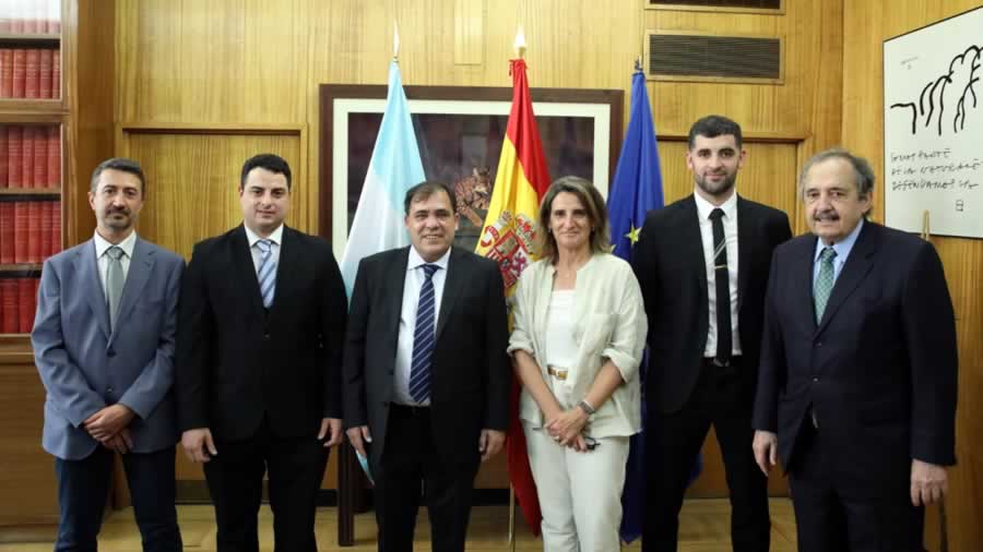 -Colaboración entre Argentina y España para la preservación de los Parques Nacionales-