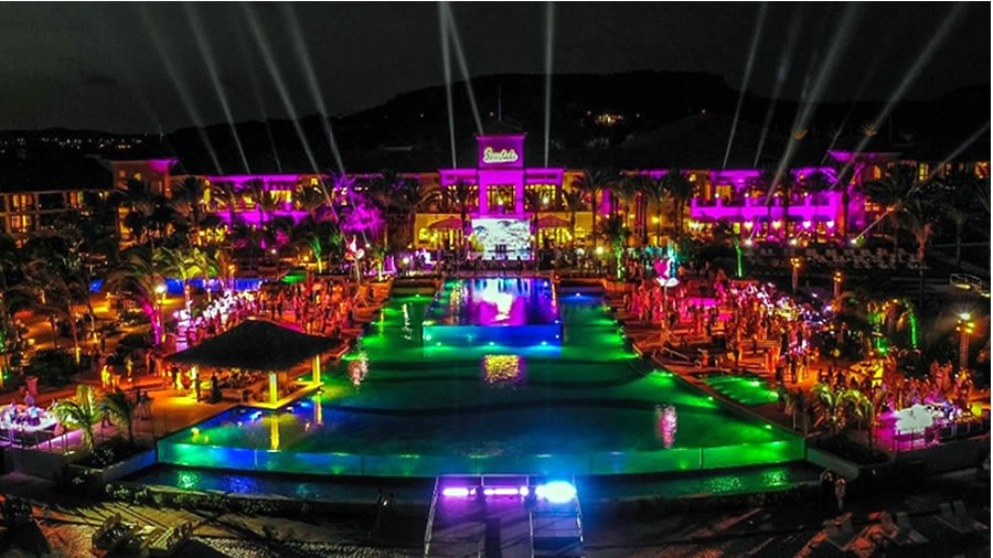 -Vibrante inauguración de Sandals Royal Curaçao-