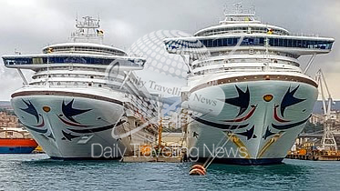 -Encuentro histórico del Pacific Encounter y el Pacific Adventure de P&O Cruises Australia-