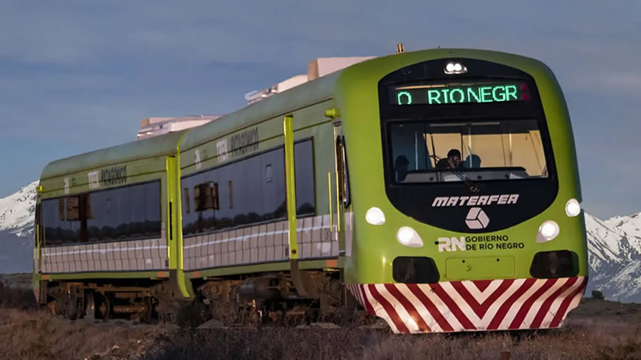 -Vuelve la excursión turística nocturna en tren desde Bariloche a la estación Perito Moreno-