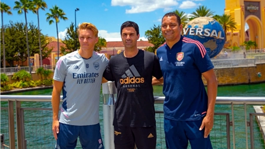 -Arsenal y Chelsea visitaron Universal Orlando Resort-