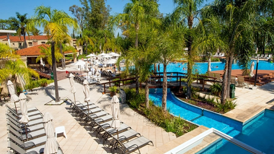 -Los Pinos Resort & Spa Termal celebra sus 20 años con el servicio “all inclusive”-