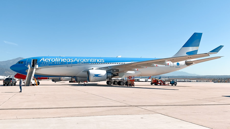 -Aerolíneas Argentinas transportara 213.000 pasajeros durante el fin de semana largo-