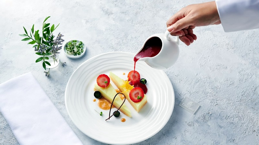 -Emirates adopta comidas a base de plantas y opciones más saludables-
