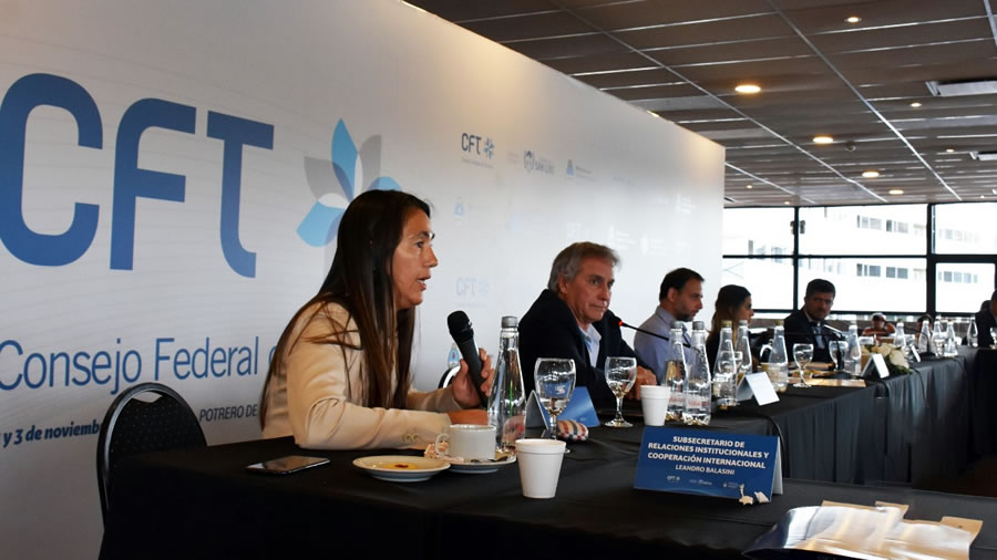 -FEHGRA presentó ReservAR Alojamiento ante ministros de turismo de Argentina-