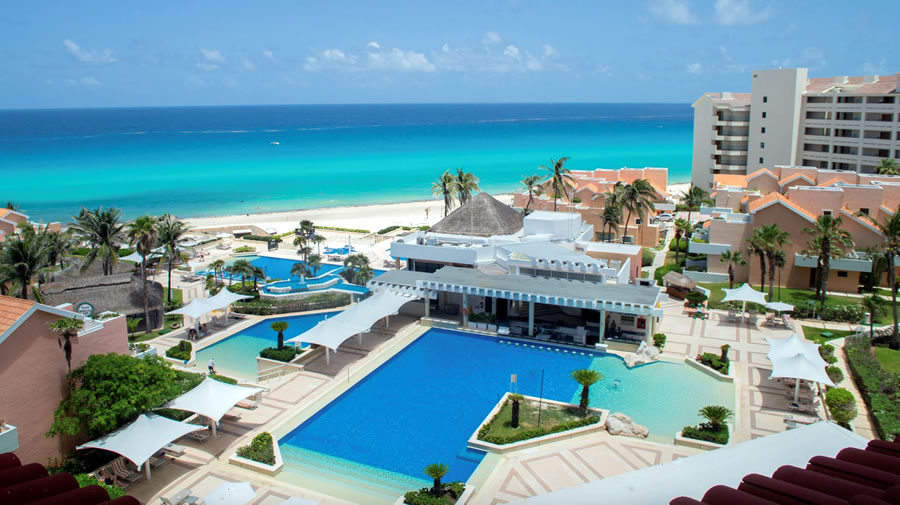 -Wyndham Grand Cancún All-Inclusive Resort & Villas abre sus puertas-