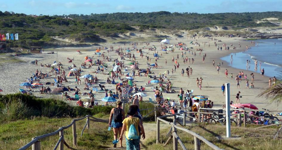 -Uruguay recibió más de 460.000 turistas en los últimos 18 días-