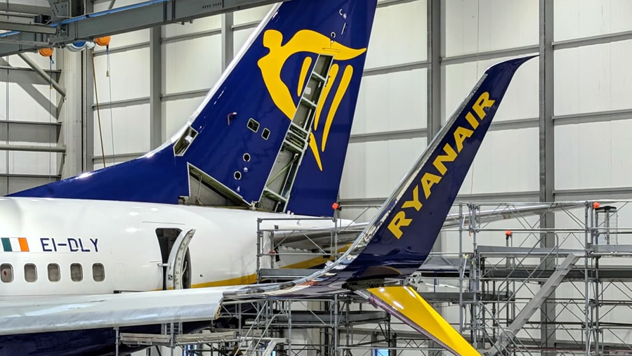 -Ryanair trabaja en la reducción de las emisiones de carbono-