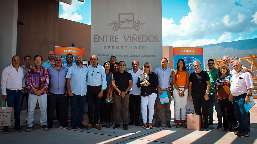 -Se reunieron en La Rioja empresarios y dirigentes de FEHGRA Región Cuyo-