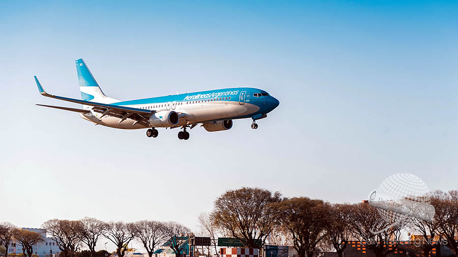 -Aerolneas Argentinas increment su puntualidad en Enero un 11%-