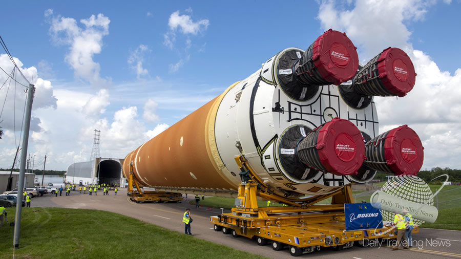 -Boeing entrega a la NASA la segunda etapa del cohete Space Launch System-